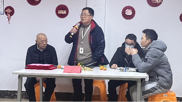 晚上剧烈运动打扑克的软件除湿2022年迎新年会